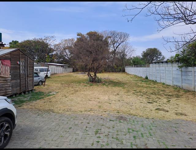 3 BEDROOM HOUSE FOR SALE IN RUSTENBURG NORTH